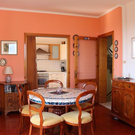 Monika Holiday 88 Astro Sul Garda กอสเตร์มาโน ภายนอก รูปภาพ
