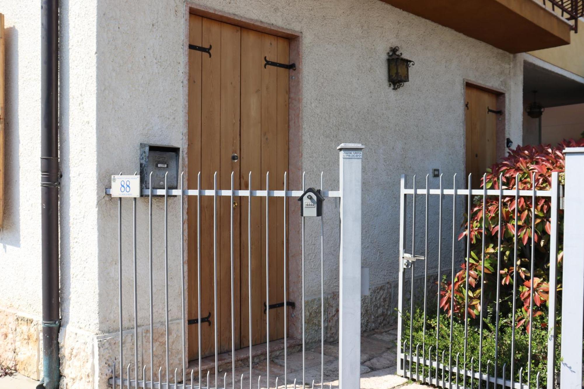 Monika Holiday 88 Astro Sul Garda กอสเตร์มาโน ภายนอก รูปภาพ